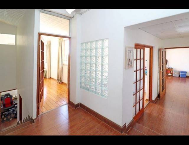 4 BEDROOM HOUSE FOR SALE IN KENSINGTON